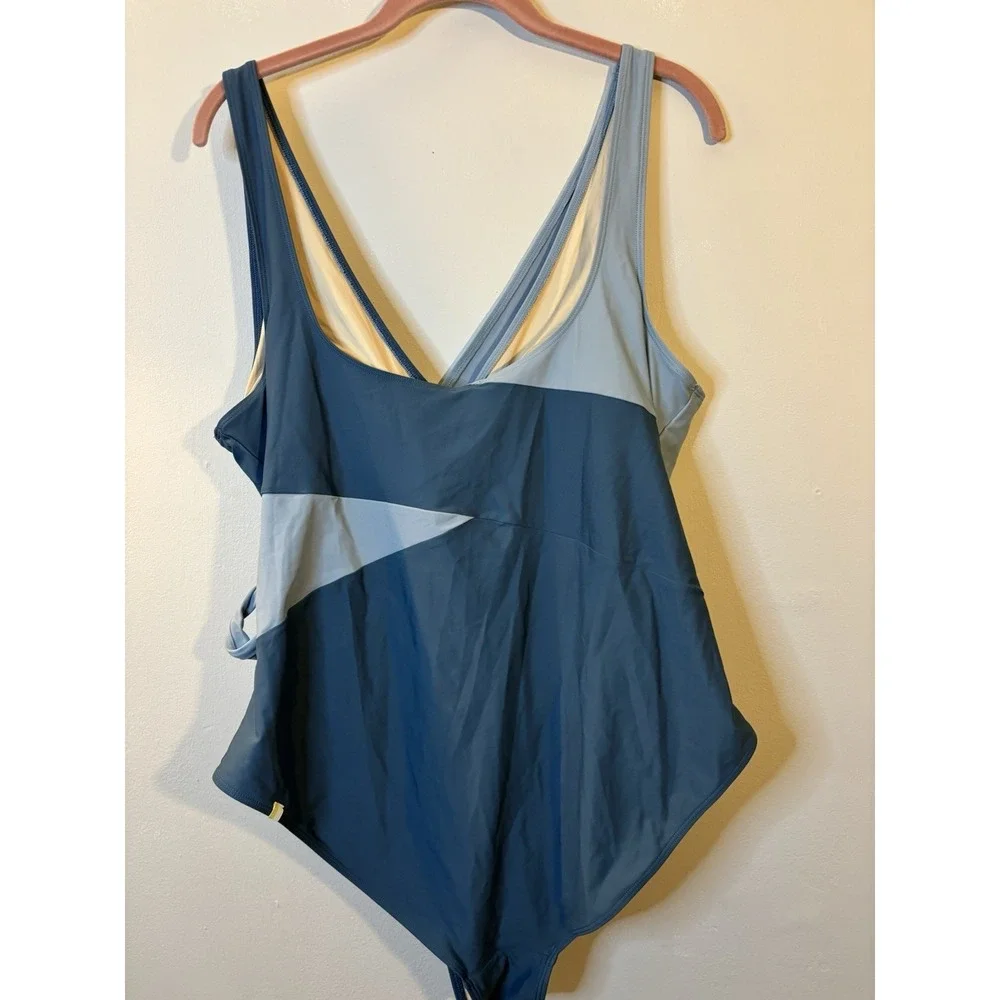 SUMMERSALT Teal Blue Colorblock The Perfect Wrap One Piece‎ Swimsuit 22 Bathing